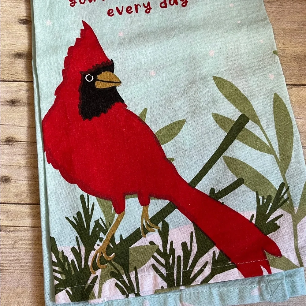 NWT Beautiful Cardinal Bird Cotton Kitchen Towel